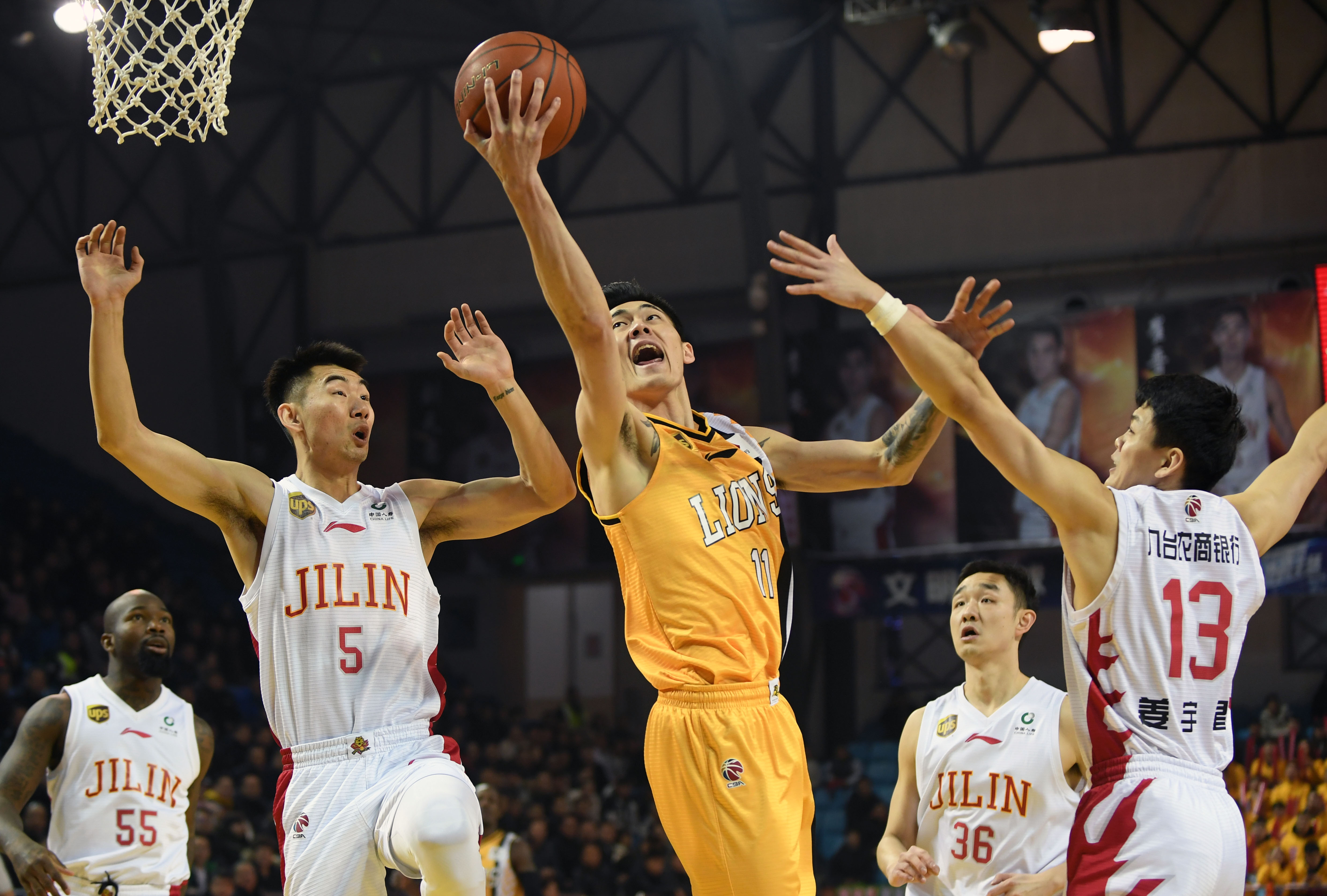 通过双城马 通过双城马