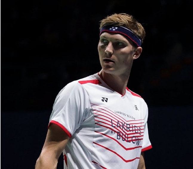 左膝積液雖 左膝積液雖