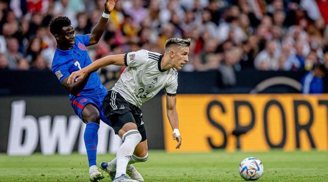 场组织稳健 场组织稳健