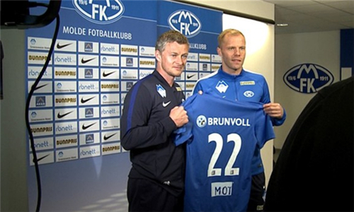 商业天花板 商业天花板